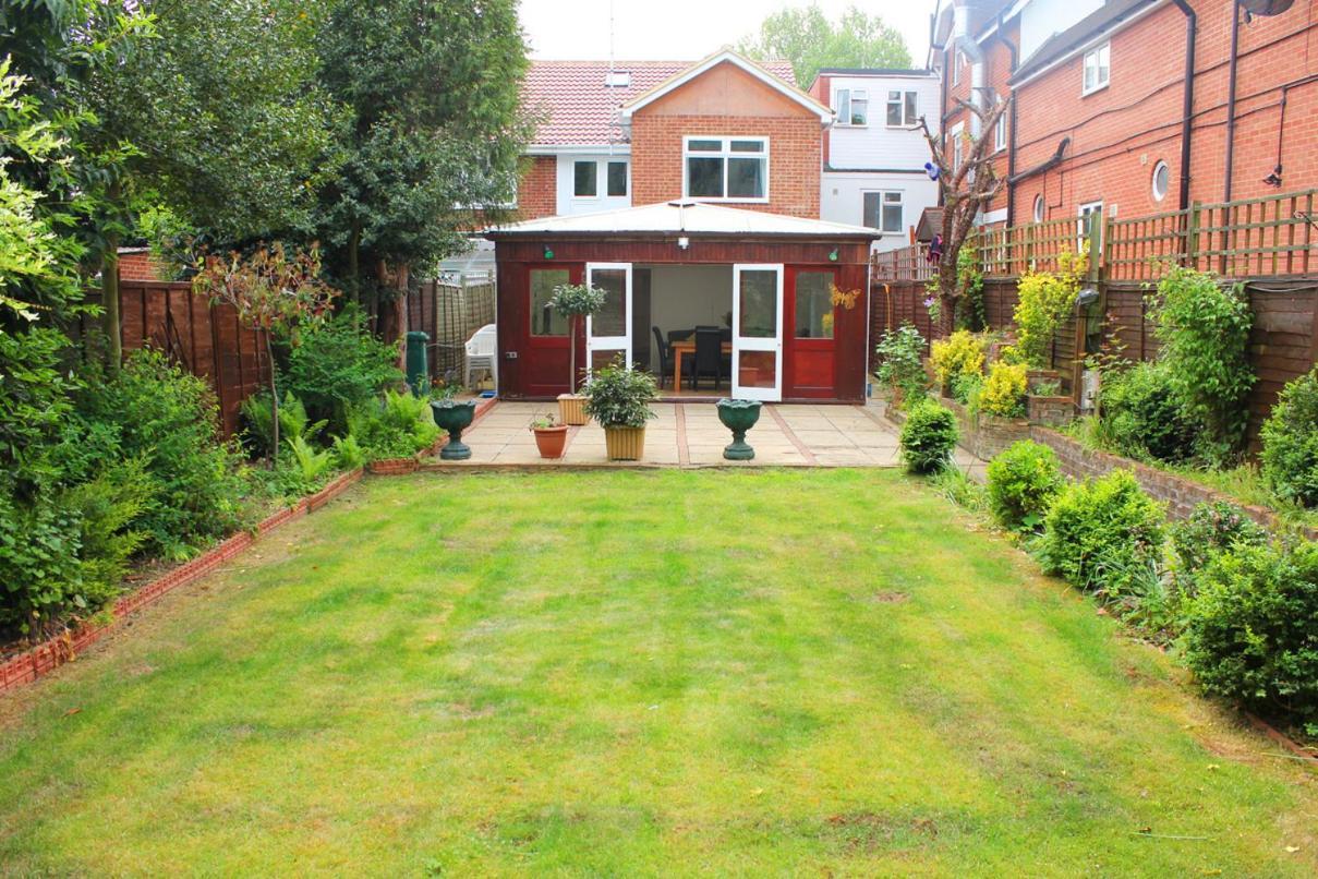 Gidea Park Hotel Romford Exterior photo